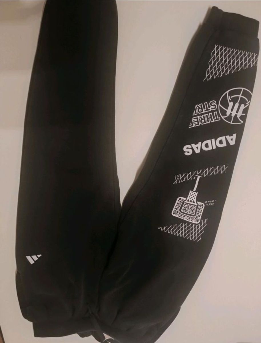 بيجامة اديداس